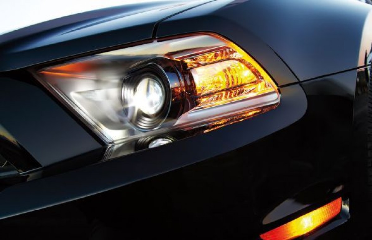 Genuine Ford HID Projector Headlamps AR3Z13008EAR3Z13008F Levittown Ford