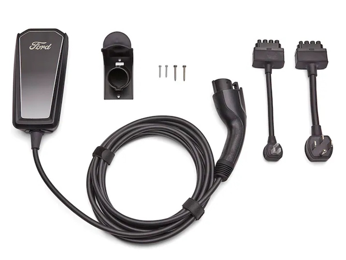 Ford Portable Vehicle Charging Cable Indoor Outdoor 120V