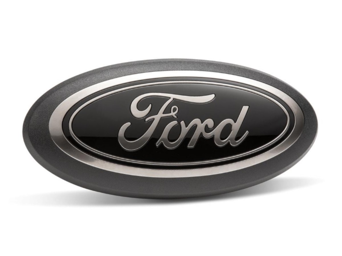 Ford Emblems - Ford Oval Smoke Chrome & Black Without Camera