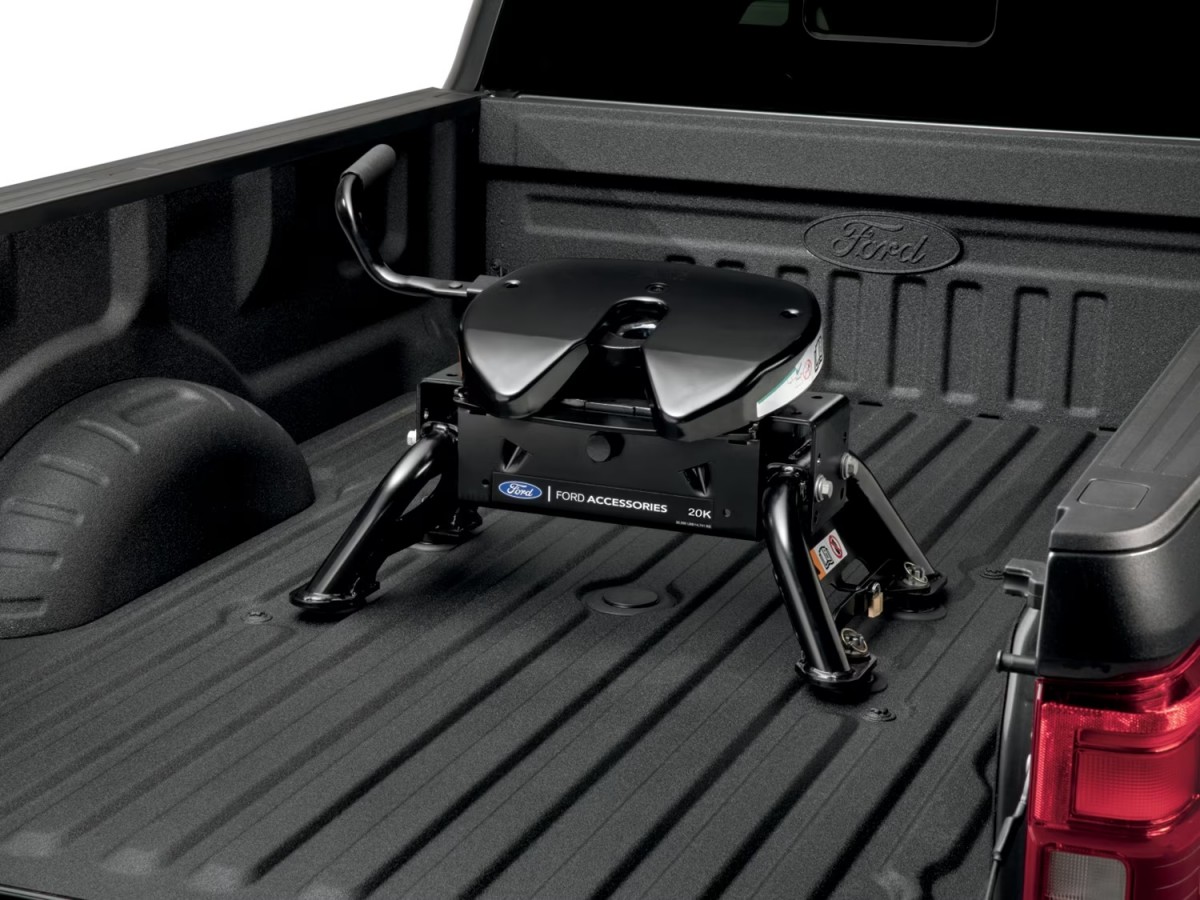 genuine-ford-fifth-wheel-hitch-kit-20-000-lbs-5th-wheel-for-8-0-bed
